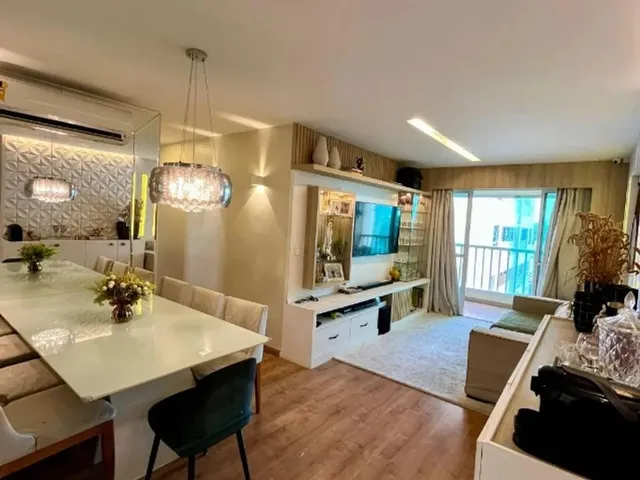 Imagem: A casa possui 2 Dormitórios, 2 Banheiros, 2 Vagas na