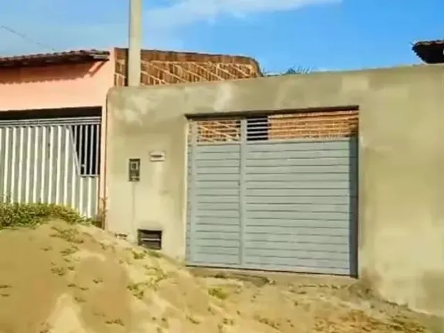 Imagem: Tenho Uma Casa por Terminar em Bom Jesus