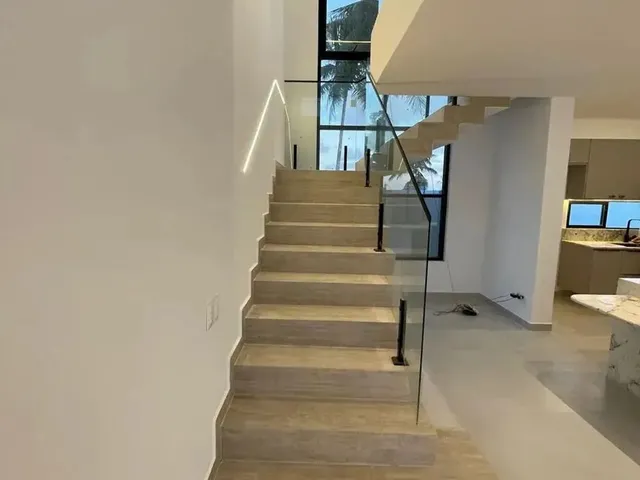 Imagem 4: Vende-Se Sobrado com 268M² com 4Suites no Coondomínio Vila Flor, Pium/Rn!