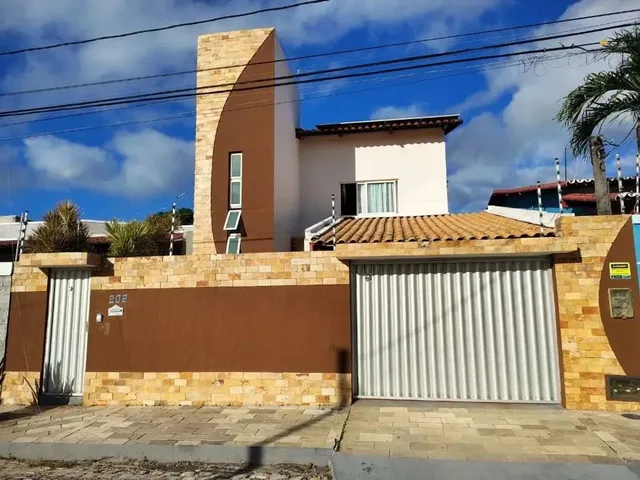 Imagem: Charmosa Casa Duplex À Venda em Cidade