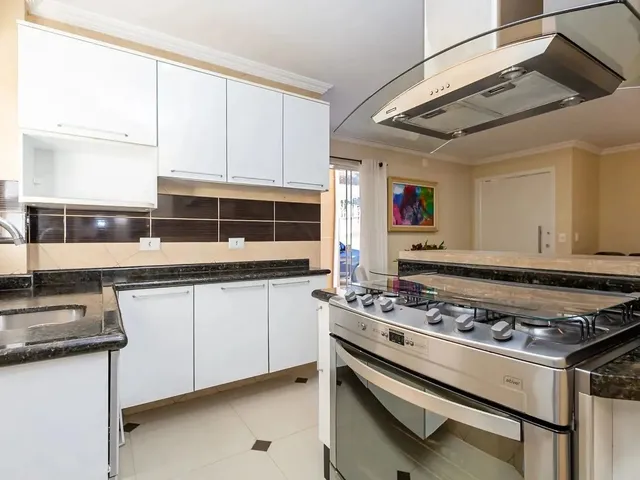 Imagem 9: Barreirinha, Sobrado Triplex em Condomínio, Mobiliado, 3 Quartos, Suíte, Localização