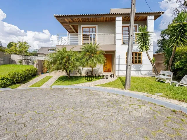 Imagem: Casa com 4 Dormitórios À Venda, 300 M²