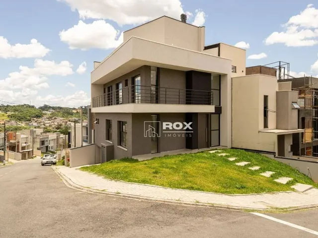 Imagem 2: Casa com 3 Quartos 1 Suíte À Venda, 242 M² - Abranches, Curitiba/Pr