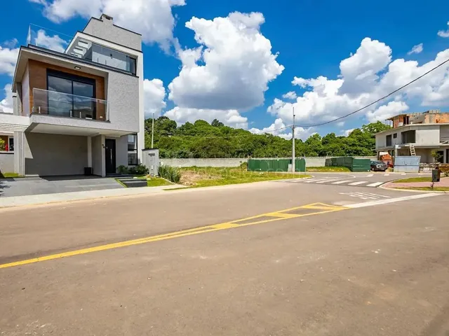 Imagem: Casa com 3 Suites À Venda, 213.53 M, santa