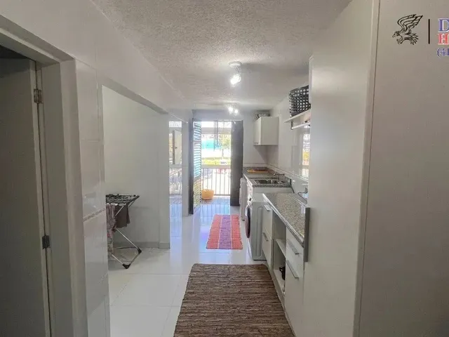 Imagem 12: Casa em Condomínio com 3 Dormitórios, 1 Suíte, 2 Vagas, Bairro Tarumã - Curitiba/Pr