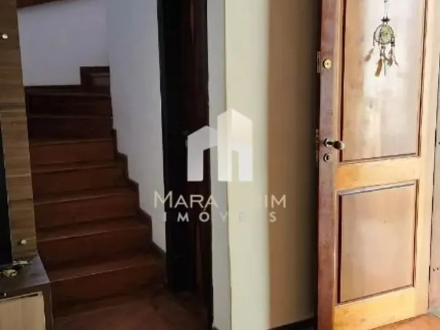 Imagem 11: Sobrado com 4 Dormitórios À Venda por R$680.000,00,138M² - Tarumã - Curitiba/Pr