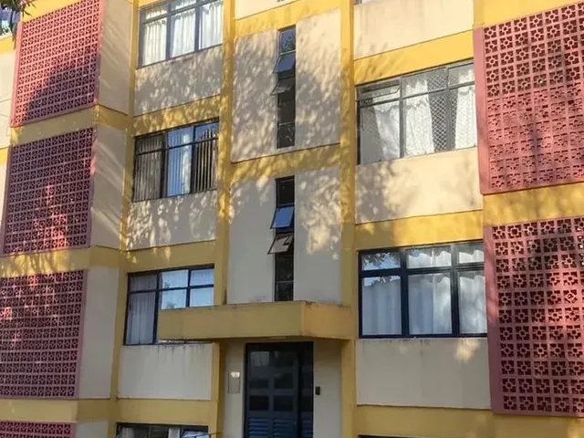 Imagem: Apartamento Reformado e Ensolarado no Conjunto