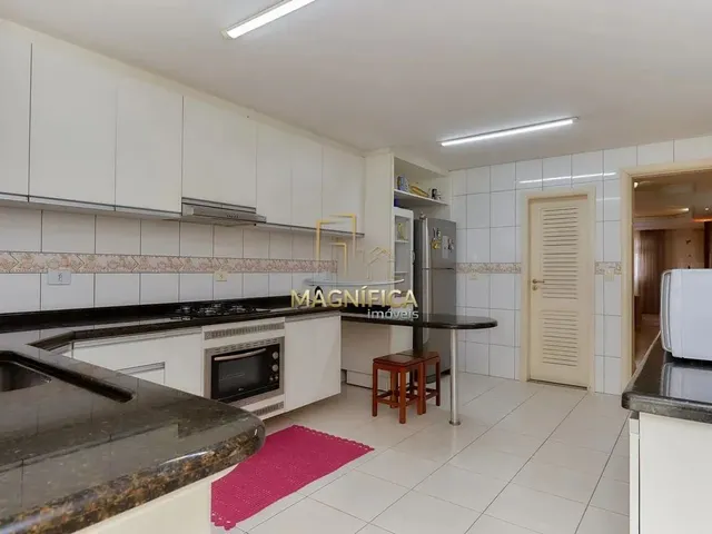 Imagem 6: Sobrado À Venda para Você Que Busca Conforto e Comodidade no Tarumã!