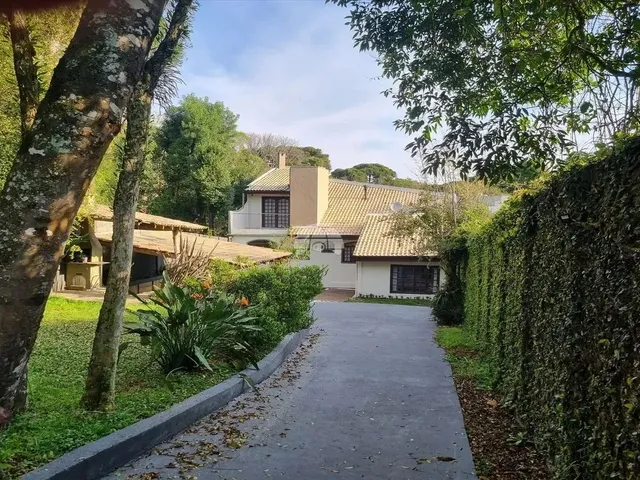 Imagem: Casa Á Venda Medindo 209 Metros Quadrados
