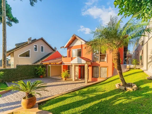 Imagem: Casa, 03 Suítes, 10 Vagas, Piscina Privativa