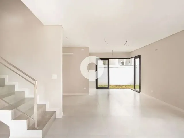 Imagem: Casa Nova À Venda em Condomínio Clube