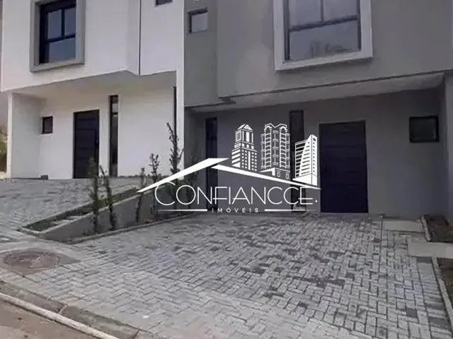 Imagem 1: Casa Sobrado Triplex 3 Quartos À Venda em santa Cândida, Curitiba