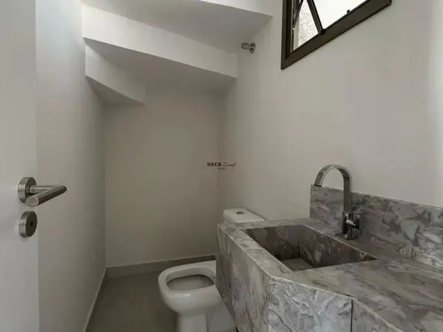 Imagem 6: Sobrado em Condomínio Fechado Completamente Mobiliado com Móveis Planejados no Bairro