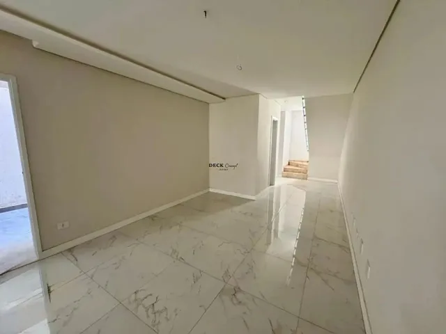 Imagem 2: Sobrado no Bairro do Pilarzinho com 180M², 4 Dormitórios ( Sendo 2 Suítes ) e 3 Vagas