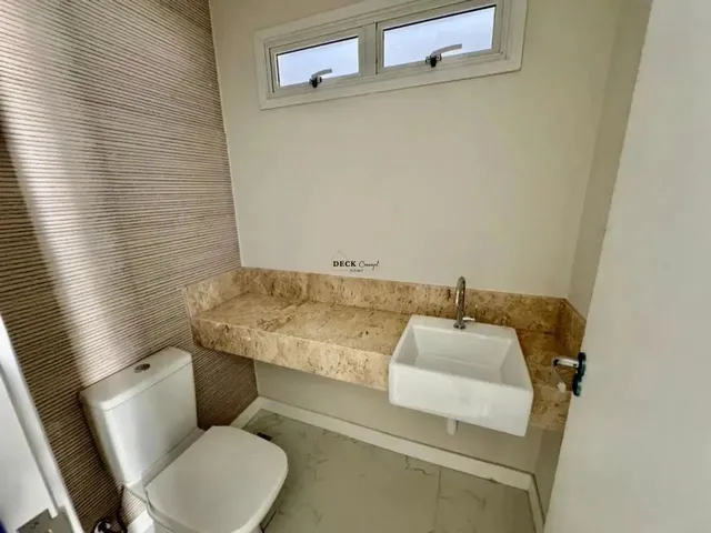 Imagem 3: Sobrado no Bairro do Pilarzinho com 180M², 4 Dormitórios ( Sendo 2 Suítes ) e 3 Vagas