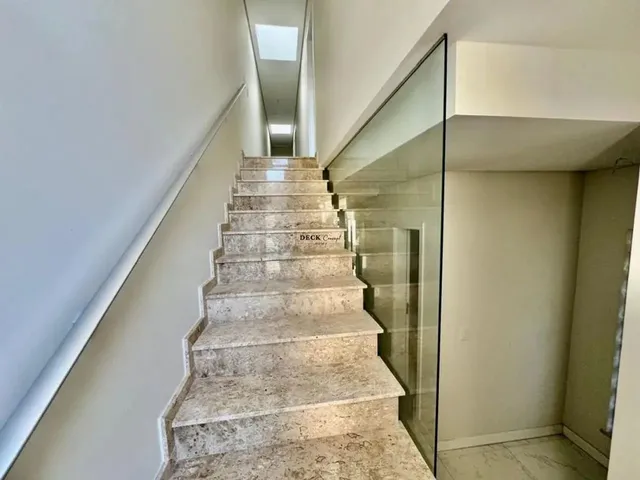 Imagem 10: Sobrado no Bairro do Pilarzinho com 180M², 4 Dormitórios ( Sendo 2 Suítes ) e 3 Vagas