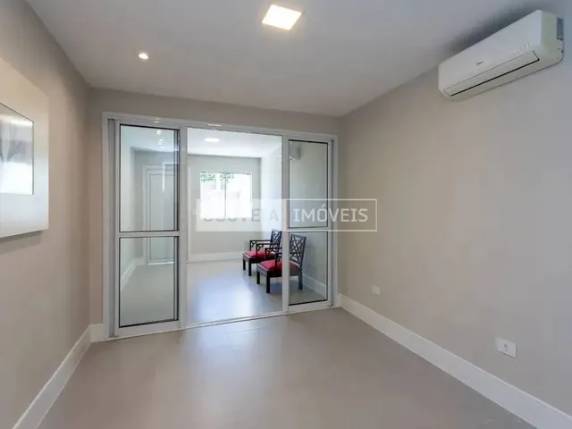 Imagem 7: Sobrado com 4 Dormitórios, 2 Suítes, 130M², a Venda por R$ 890.000,00 - Tarumã