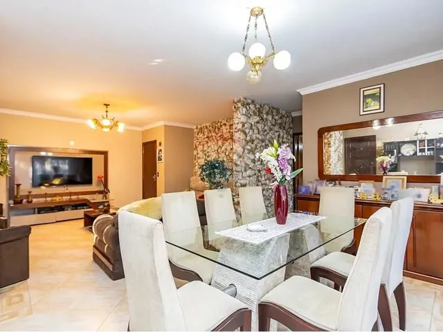 Imagem 7: Valor Abaixo de Mercado: Casa Térrea com 380M²Úteis, com 5 Quartos e 6 Vagas no Bairro