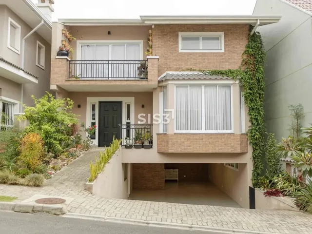 Imagem 1: Casa de 4 Quartos com 3 Suítes À Venda no Condomínio Paysage Du Parc