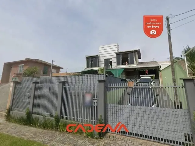 Imagem: Casa com 5 Quartos e 7 Vagas À Venda no