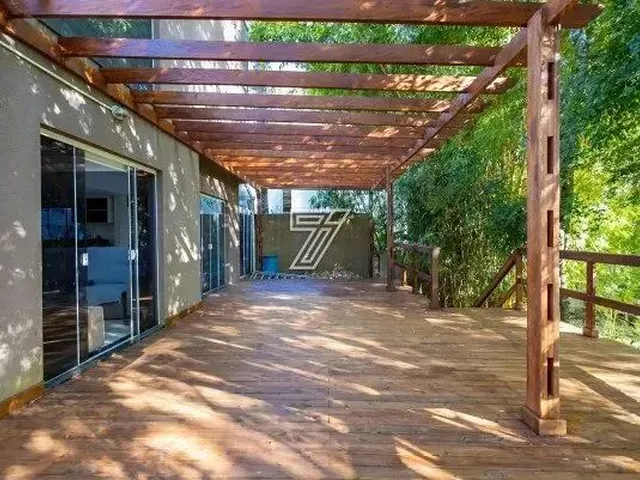 Imagem 15: Casa em Condomínio com 3 Suítes - Bacacheri