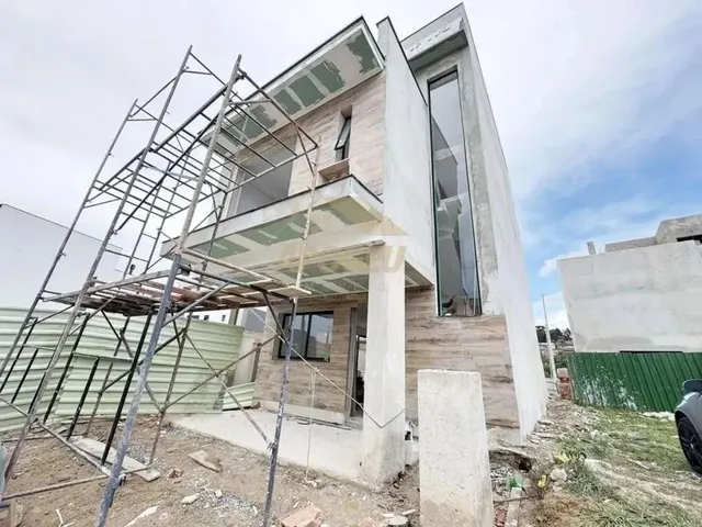 Imagem: Sobrado para Venda em Curitiba, santa Cândida
