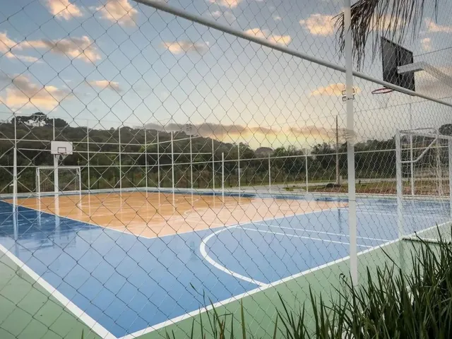 Imagem 8: Sobrado para Venda em Curitiba, santa Cândida, 3 Dormitórios, 3 Suítes, 4 Banheiros, 2