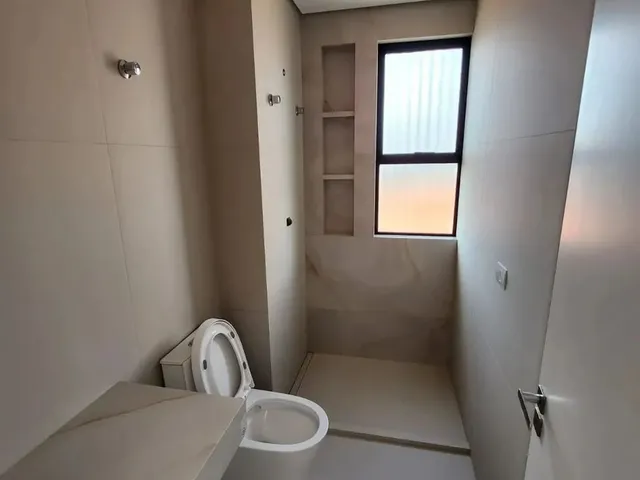 Imagem 6: Casa Nova de 3 Suítes e 238 M2 Privativos com 4 Vagas e Toda Automatizada em Condomínio
