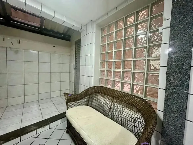 Imagem 11: Laura Magalhães com 2 Quartos Sendo 1 Suíte no Centro de Guarapari/Es