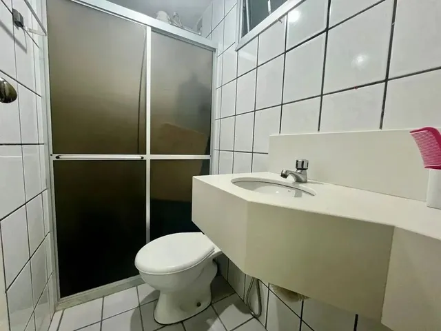 Imagem 2: Laura Magalhães com 2 Quartos Sendo 1 Suíte no Centro de Guarapari/Es