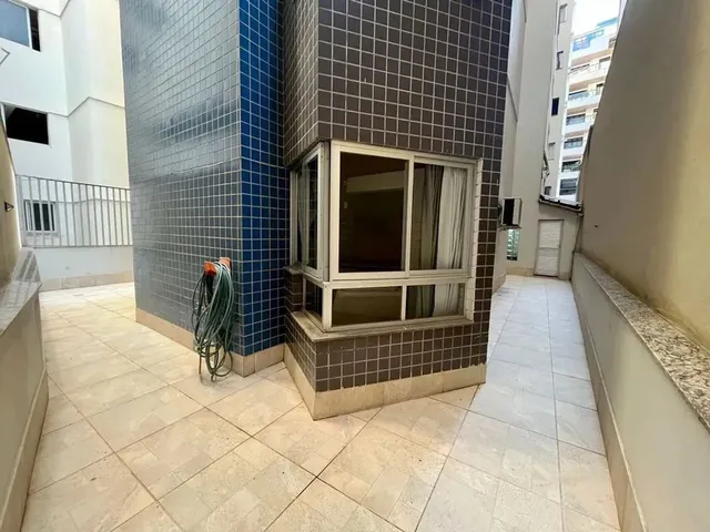 Imagem 16: Laura Magalhães com 2 Quartos Sendo 1 Suíte no Centro de Guarapari/Es
