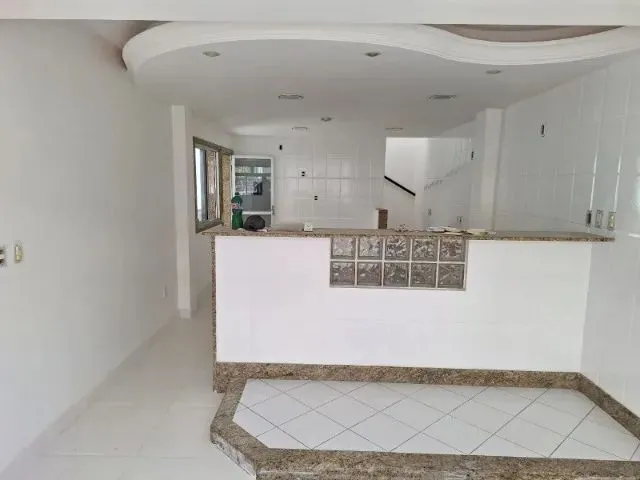 Imagem: Casa À Venda no Centro de Guarapari - Es