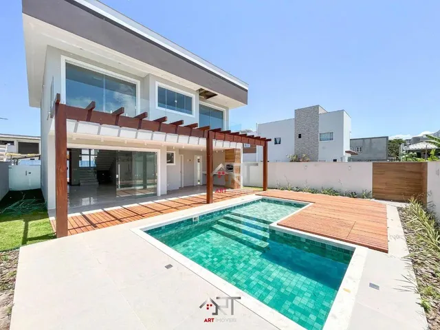 Imagem: Casa com 4 Dormitórios À Venda, 285 M²