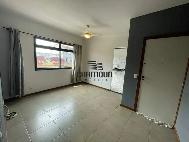 Imagem: Apartamento com 2 Quartos e Varanda para