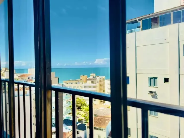 Imagem: Cobertura a 50 Metros da Praia da Castanheira