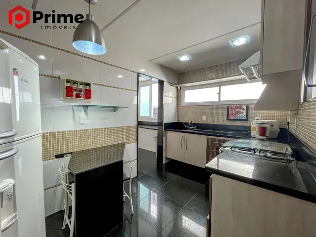 Imagem 8: Excelente Cobertura a Venda no Centro de Guarapari. 5 Suítes, 2 Salas, Lazer com Hidro