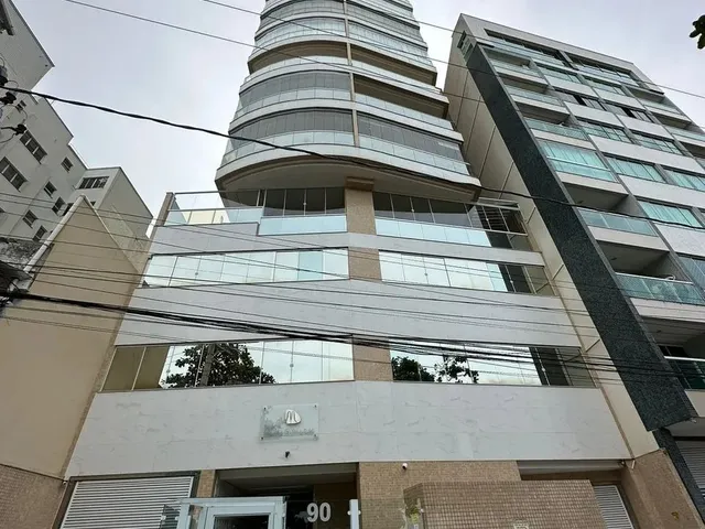 Imagem 1: Apartamento para Venda com 250 Metros Quadrados com 4 Quartos em Centro - Guarapari - Es