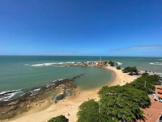 Imagem: Linda Cobertura de Frente para a Praia das