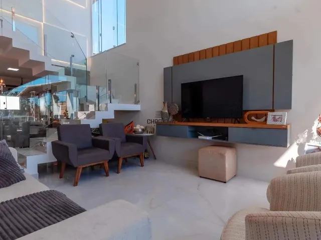Imagem 2: Casa com 4 Quartos À Venda em Guarapari, Nova Guarapari