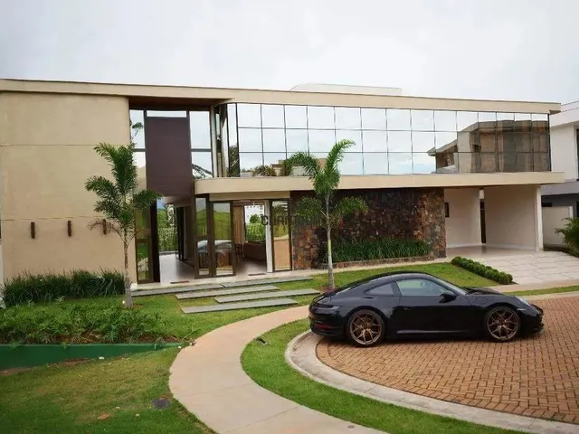 Imagem: Casa À Venda no Condomínio Alto Bacutia