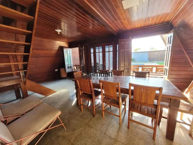 Imagem 9: Casa com 4 Quartos À Venda, em Guarapari, Enseada Azul