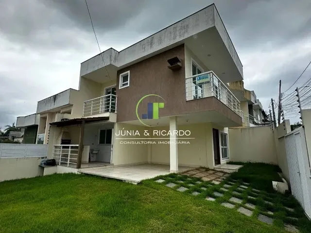 Imagem: Casa Duplex com 03 Quartos e Área Externa