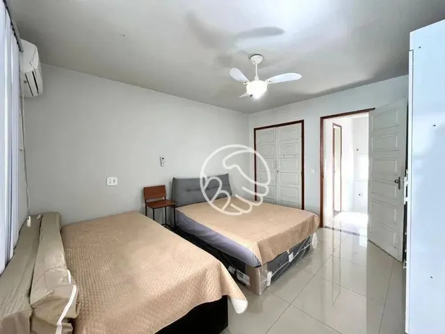 Imagem 2: Casa À Venda no Centro com 1 Quarto, Guarapari-Es