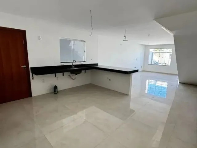 Imagem 14: Linda Casa Triplex em Guarapari-Es, Bairro Perocão, 3 Quartos, 2 Suítes, 3 Salas, 3