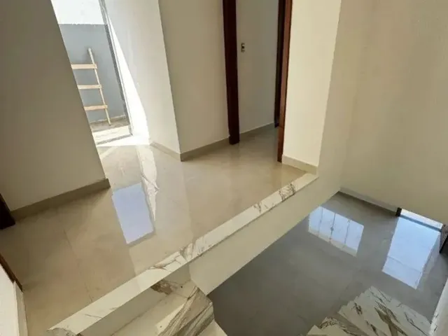 Imagem 9: Linda Casa Triplex em Guarapari-Es, Bairro Perocão, 3 Quartos, 2 Suítes, 3 Salas, 3