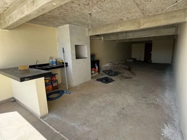 Imagem 2: Linda Casa Triplex em Guarapari-Es, Bairro Perocão, 3 Quartos, 2 Suítes, 3 Salas, 3