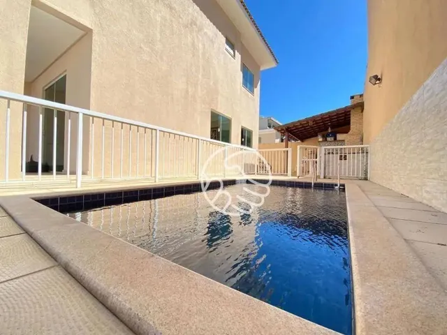Imagem 1: Casa com 4 Dormitórios À Venda, 279 M² por R$ 750.000,00 - Itapebussu - Guarapari/Es