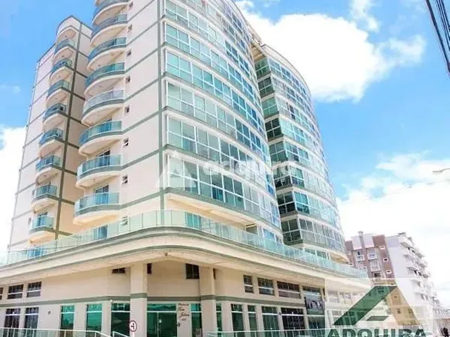 Imagem: Apartamento Semimobiliado com 3 Suítes