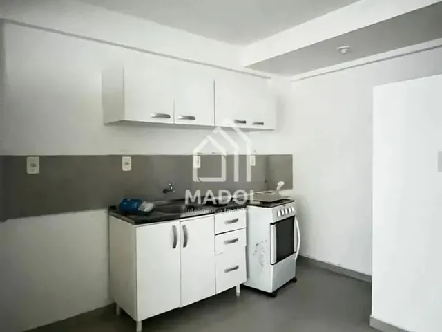 Imagem 6: Flat com 1 Dormitório À Venda por R$ 87.000,00 - Uvaranas - Ponta Grossa/Pr