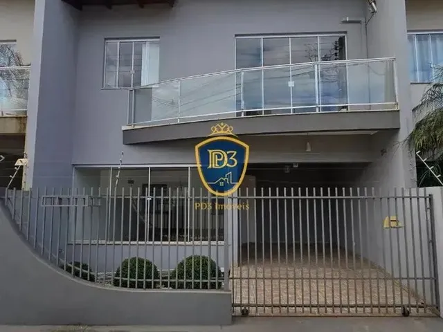 Imagem: Sobrado para Venda no Centro de Castro Pr